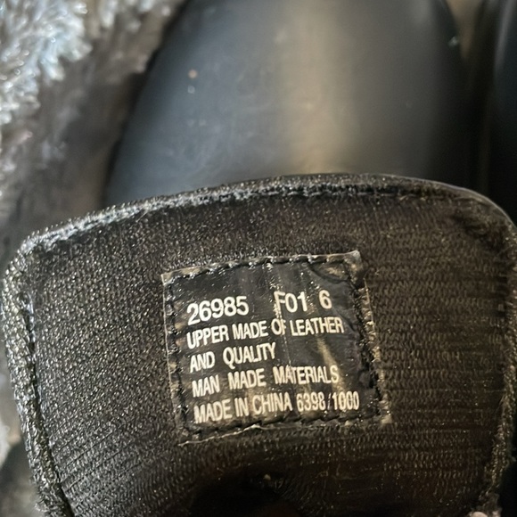 Ultra soft by Red Cross Shoes- size 7.5 leather zip front boots- used - Picture 6 of 7